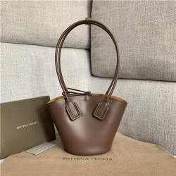 BOTTEGA VENETA 보테가베네타 바스켓 미니 토트백 87105-1