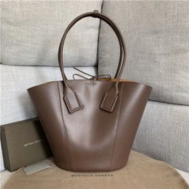 BOTTEGA VENETA 보테가베네타 바스켓 라지 토트백 57681-1