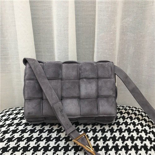BOTTEGA VENETA 보테가베네타 카세트백  B0106-1