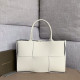 BOTTEGA VENETA 보테가 베네타 슬립백 BV609175