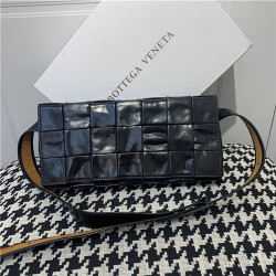 BOTTEGA VENETA 보테가베네타 힙색 BV22331-1