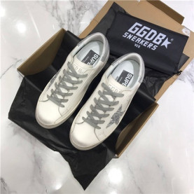 GOLDEN GOOSE 골든구스 여성용 스니커즈 G530177 2020/신상