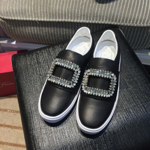 ROGER VIVIER 로저비비에 스니커즈 (250사이즈 주문제작)