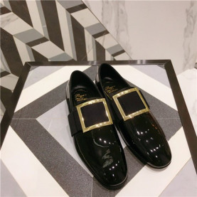 ROGER VIVIER 로저비비에 남여공용 로퍼 108521-1 신상