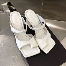 BOTTEGA VENETA 보테가베네타 샌들 굽높이9.5CM  BV05810-3 2020/신상