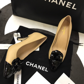 CHANEL 샤넬 구두 봄 신상 굽높이8CM (250사이즈 주문제작)