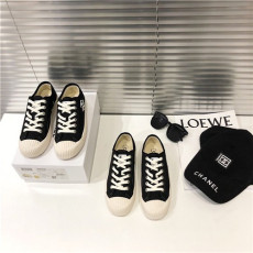 CHANEL 샤넬 여성용 스니커즈 신상