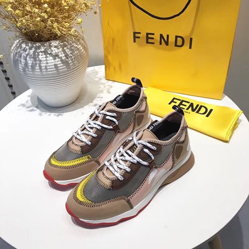 FENDI 펜디 남여공용 스니커즈 A20