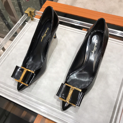 FERRAGAMO 페레가모 힐 (굽높이8CM)