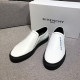 GIVENCHY 지방시 남성용 슬립온 봄신상