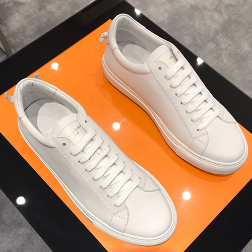 GIVENCHY 지방시 남성용 스니커즈 G10810-5