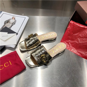 GUCCI 구찌 여성용 슬리퍼 G69011-1