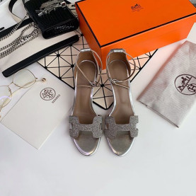 HERMES 에르메스 샌들 굽높이6CM 봄신상(220,250사이즈 주문제작)