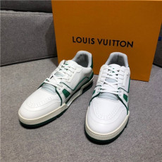 LOUIS VUITTON 루이비통 남성용 스니커즈 신상