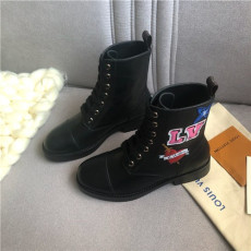 LOUIS VUITTON 루이비통 여성용 부츠 L8099-1 신상 (250사이즈 주문제작)
