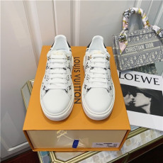 LOUIS VUITTON 루이비통 여성용 스니커즈 L501911-2 2020/신상