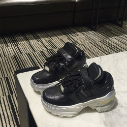 MAISON MARGIELA 메종마르지엘라 여성용 스니커즈 봄신상 (220,250 사이즈 주문제작)