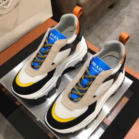 PRADA 프라다 남성용 스니커즈 신상