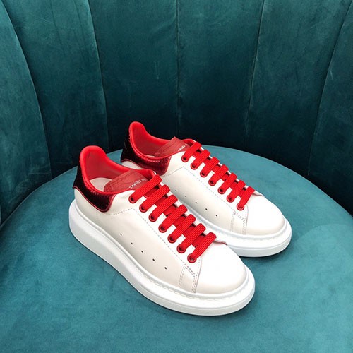 ALEXANDER MCQUEEN 알렉산더맥퀸 남여공용 스니커즈