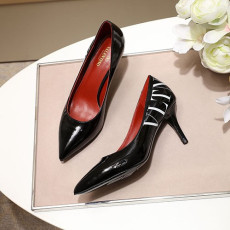 VALENTINO 발렌티노 힐 굽높이7.5CM봄신상 (220,250사이즈 주문제작)