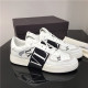 VALENTINO 발렌티노 남여공용 스니커즈 V901870-4 2020/신상 (한사이즈 크게 나옴)