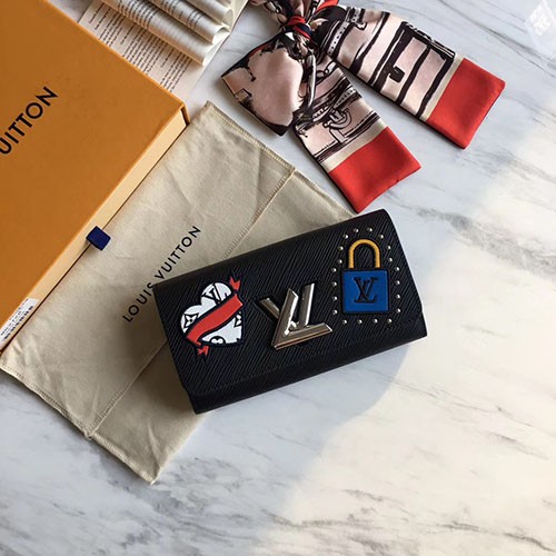 LOUIS VUITTON 루이비통 트위스트 지갑 M63456