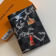 LOUIS VUITTON 루이비통 여권지갑 M64411-2