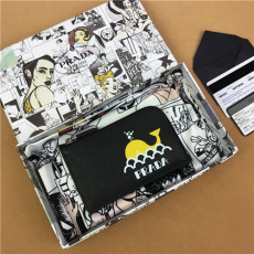 PRADA 프라다 카드지갑 2MC021 신상