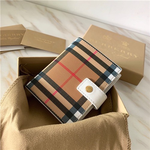 BURBERRY 버버리 지갑 신상 B50140-1