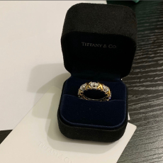 TIFFANY&CO 티파니앤코 반지 T1080 2020/신상 (사이즈 카톡상담) (정품과 비교가능한 퀄리티 )