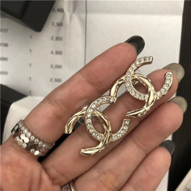 CHANEL 샤넬 귀걸이 C8099 2020/신상 (정품과 비교가능한 퀄리티 )