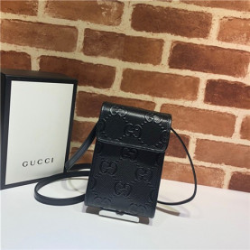 GUCCI 구찌 GG엠보스드 미니백 625571 2020/신상