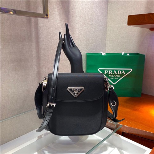 PRADA 프라다 삼각로고 나일론 숄더백 1BD259