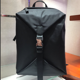 PRADA 프라다 트리밍 백팩 2VZ028