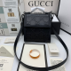 GUCCI 구찌 블랙 GG 엠보스 메신저백 625782 2020/신상