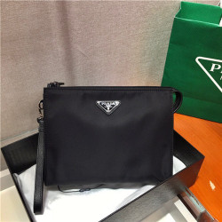 PRADA 프라다 삼각로고 파우치백