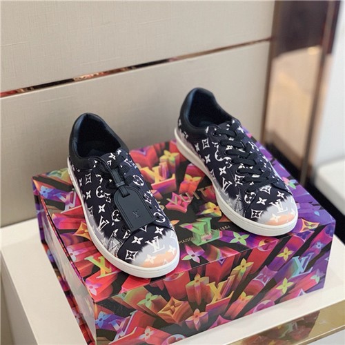 LOUIS VUITTON 루이비통 남여공용 스니커즈 L50810-1 3COLOR