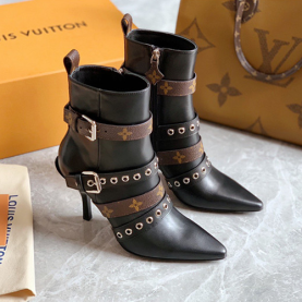 LOUIS VUITTON 루이비통 여성용 부츠 힐 L81991 2020/신상