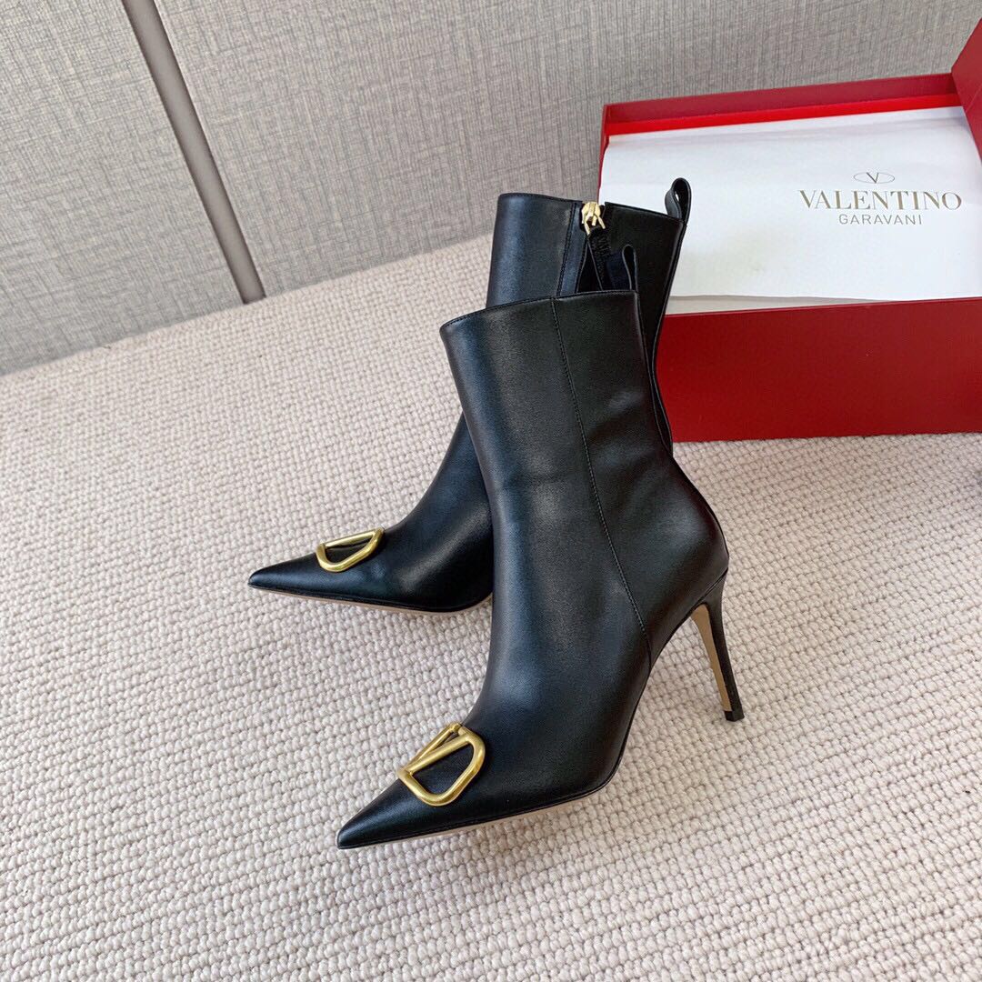 VALENTINO 발렌티노 신상 부츠 굽 8cm