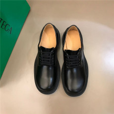 BOTTEGA VENETA 보테가베네타 남성용 구두 BV381199 신상