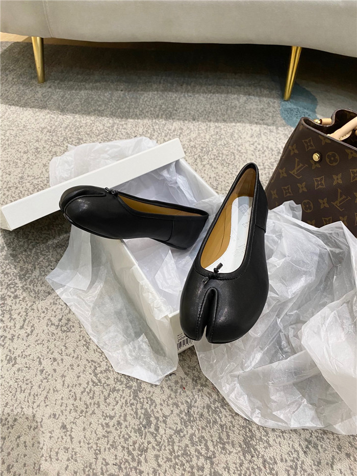 MAISON MARGIELA  메종마르지엘라 여성용 단화 M12058-3