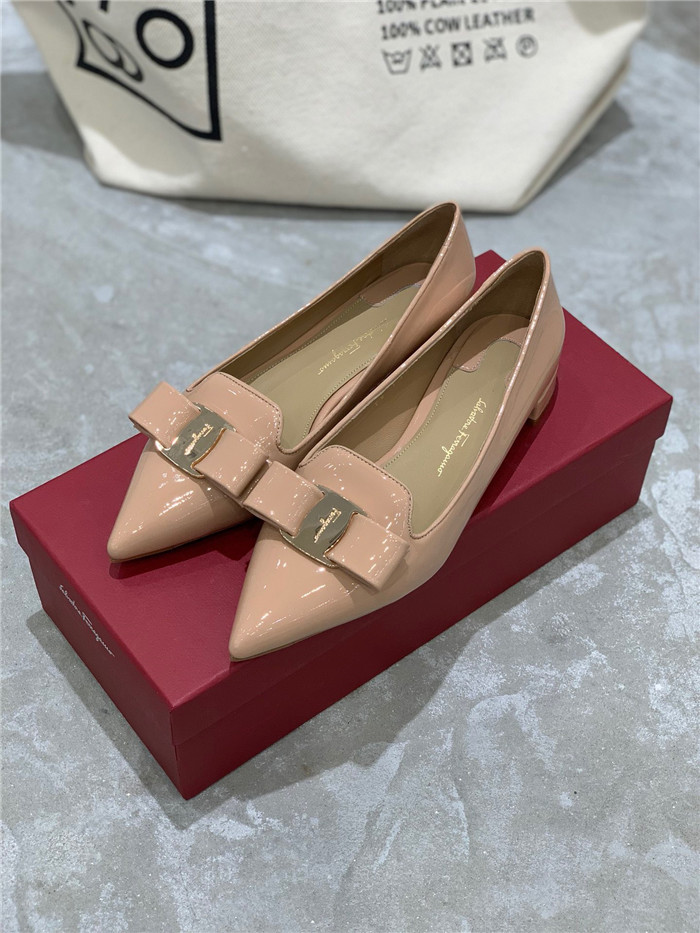 FERRAGAMO 페레가모 여성용 단화 F13880 