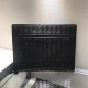 BOTTEGA VENETA 보테가베네타 클러치 2COLOR