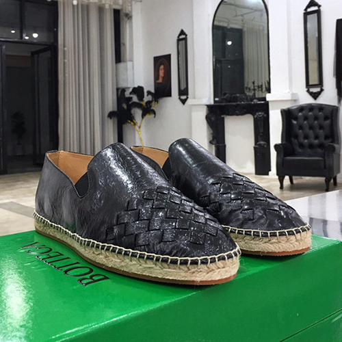 BOTTEGA VENETA 보테가베네타 여성용 슬립온 BV69770-1 2021/신상 (2컬러)