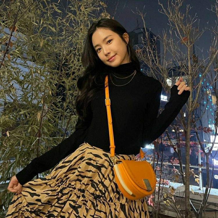 [에이핑크 손나은] FENDI 펜디 문라이트 숄더백 4COLOR