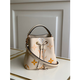 LOUIS VUITTON 루이비통 네오노에 썸머블루 BB M45716