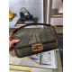 FENDI 펜디 아이코닉 바게트백 F8409