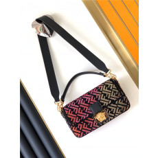 FENDI 펜디 X 베르사체 콜라보 바케트백 F8802