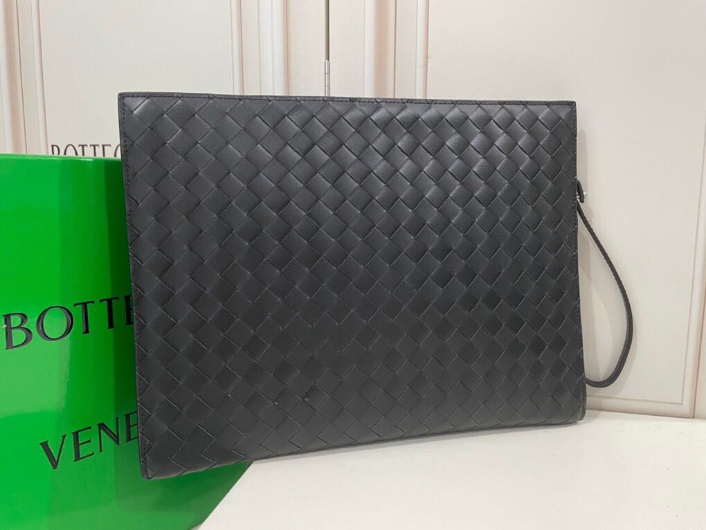 BOTTEGA VENETA 보테가베네타 클러치