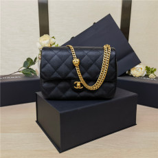 CHANEL 샤넬 플랩 체인백 라지 24CM AS2511
